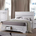 Letto matrimoniale in bianco lucido con pediera contenitore
