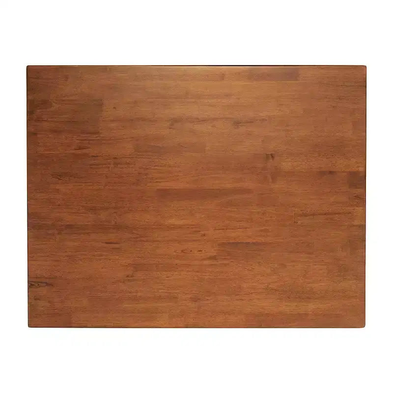 Tavolo da pranzo in legno con gambe intagliate