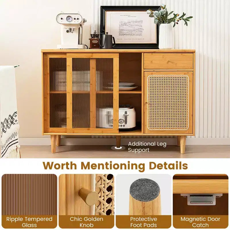 Credenza a buffet in bambù e rattan con ante scorrevoli e cassetto