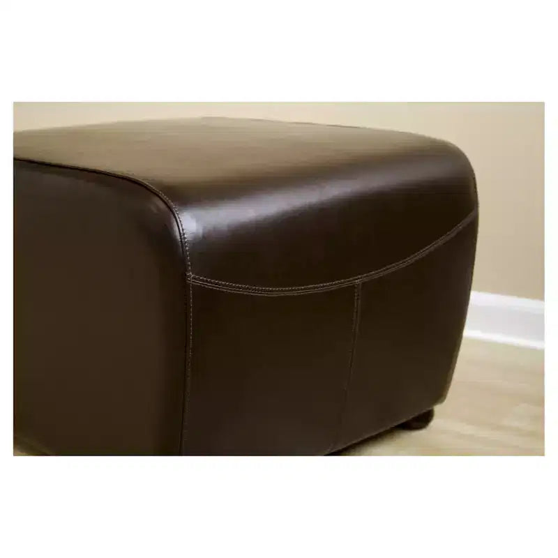 Pouf rettangolare in similpelle con lati arrotondati