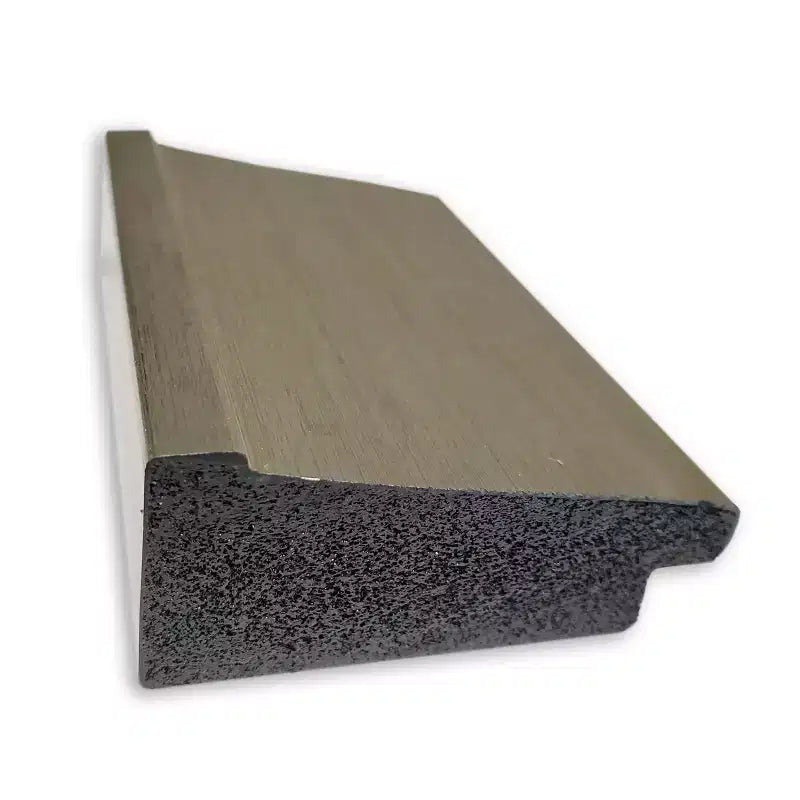 Specchio da parete smussato 20" x 24" con cornice color argento miele