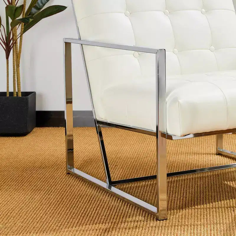 Poltrona di design Mid-Century Modern con bottoni e gambe cromate