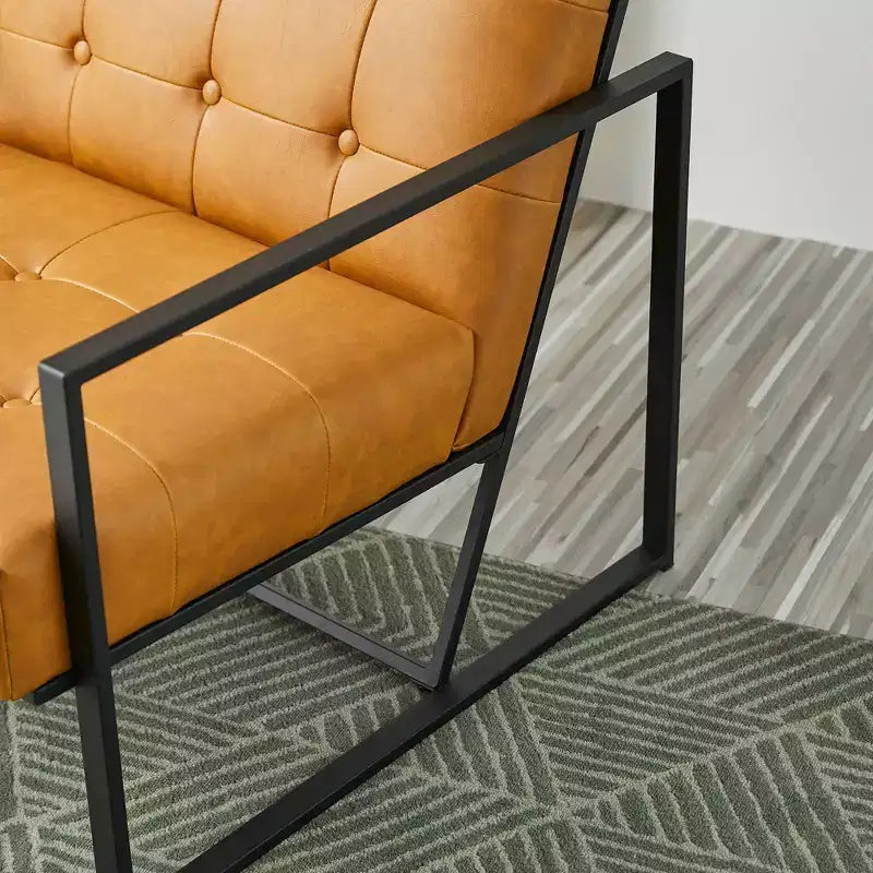 Poltrona di design Mid-Century Modern con bottoni e gambe cromate