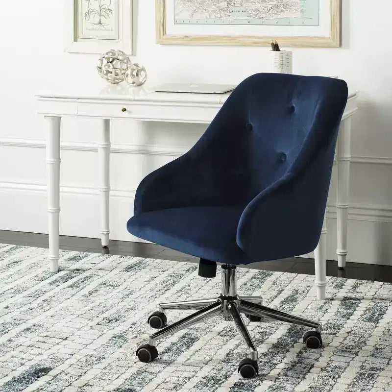 Sedia da ufficio girevole in lino trapuntato con gambe cromate