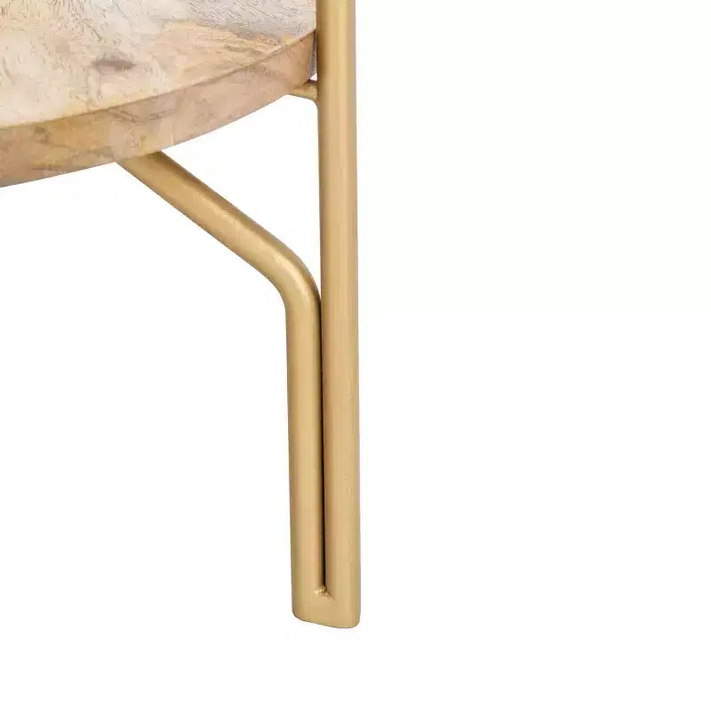 Tavolino da caffè rotondo in legno di mango e canna con gambe in ottone
